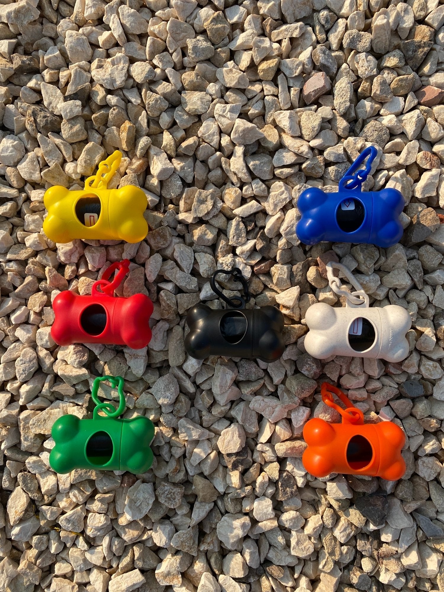 kotbeutelspender – inklusive Beutel, praktisch für unterwegs